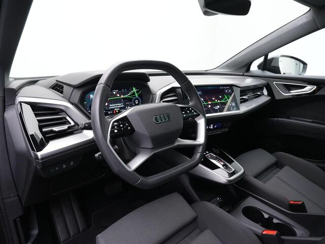 Audi Q4 e-tron 45 Quattro Advanced edition 82 kWh 286 pk | Panoramadak | Trekhaak | Head-up display | Matrix LED | Achteruitrijcamera | Stoelverwarming