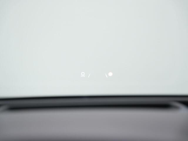 Audi Q4 e-tron 45 Quattro Advanced edition 82 kWh 286 pk | Panoramadak | Trekhaak | Head-up display | Matrix LED | Achteruitrijcamera | Stoelverwarming