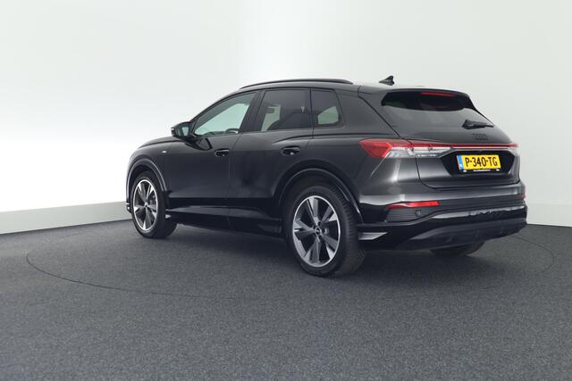 Audi Q4 e-tron 40 204pk S Edition 77 kWh Camera Stoelverwarming Ambianceverlichting ACC Virtual Cockpit Navigatie S-Line