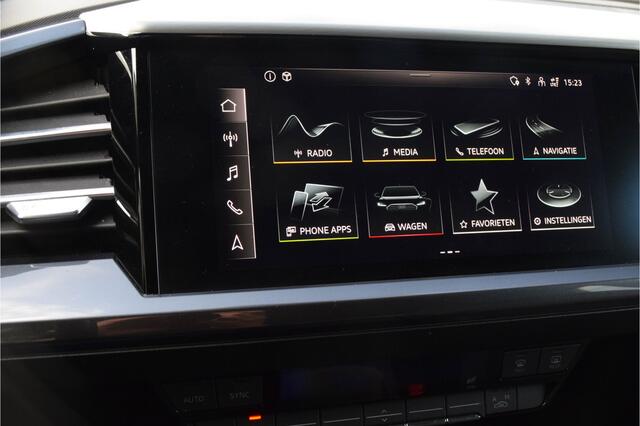 Audi Q4 e-tron 40 / 2x S-line/ Adaptive Cruise Control/ Head-Up Display/ Sportonderstel/ 150kW (204PK)