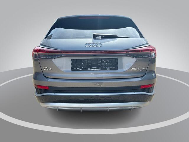 Audi Q4 e-tron 45 Quattro S Edition 77 kWh 265pk · SOH 90,8% · Camera · Head-Up Display · Warmtepomp · ACC · Elek. Achterklep · Apple/Android Car Play ·