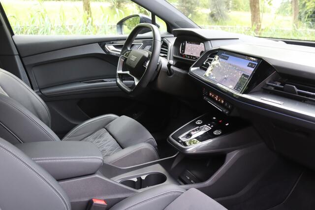 Audi Q4 e-tron 50 quattro S Edition 77 kWh Optiek Zwart S-Line/Pano/Leder/Matrix LED/Elek. stoelen+mem/Head-up/Camera/Keyless/20"