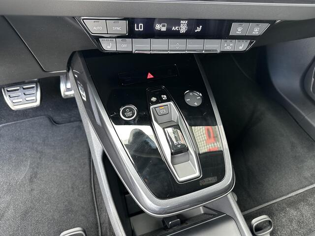 Audi Q4 e-tron S edition Competition (A1) e-tron 45 82 kWh 210 k