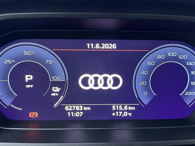 Audi Q4 e-tron 40 Launch edition Advanced Plus 77 kWh | Panoramadak | Trekhaak | Adaptive Cruise Control |