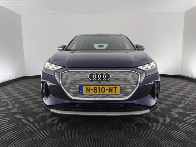 Audi Q4 e-tron 40 Launch edition Advanced 77 kWh [ 3-Fase-11kW ] (INCL-BTW) Aut. *NAVI-FULLMAP | MATRIX-LED | KEYLESS | CAMERA | AUDI-SOUND | DIGI-COCKPIT | DAB | AMBIENTLIGHT | HEATED-SPORTSEATS | PRIVACYGLASS | CRUISE | 19''ALU*