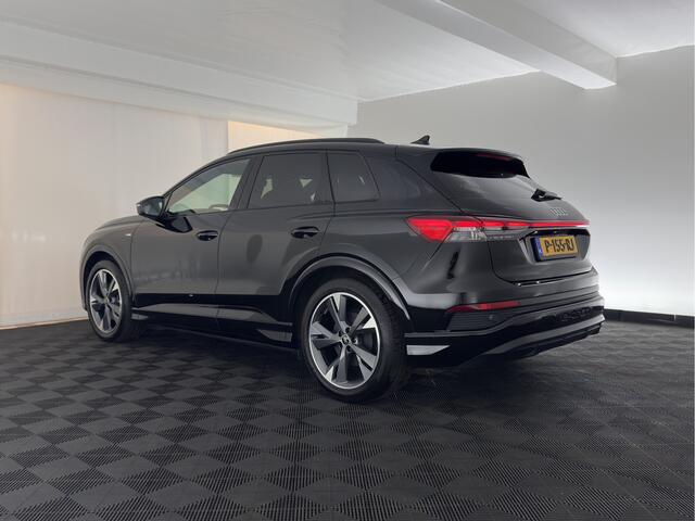 Audi Q4 e-tron 40 Launch edition S Competition 77 kWh [3-Fase-11kW] {SoH-89%} (INCL-BTW) (INCL.BTW) *HEAT-PUMP | HEAD-UP | LEATHER | MATRIX-LED | SONOS-SOUND | ADAPTIVE-CRUISE | HEATED-SPORTSEATS | AMBIENT-LIGHT | DIGI-COCKPIT | CAMERA | KEYLESS | DAB+ | TOWBAR | 20''AL