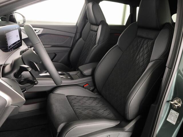 Audi Q4 e-tron S edition quattro performance 82 kWh 340pk | Panoramadak | 1 inch Lichtmetalen velgen | Akoestisch glas | Head up Display | Elek.verst.best.stoel geheugen | Lederen bekleding