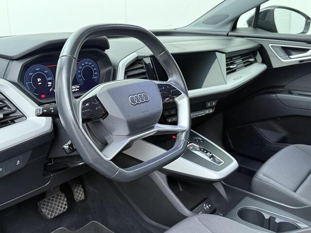 Audi Q4 e-tron 35 Launch edition 55 kWh | 170 PK | Achteruitrijcamera | Adaptive cruise control | Stoelverwarming | Apple Carplay/Android Auto | Parkeersensoren |