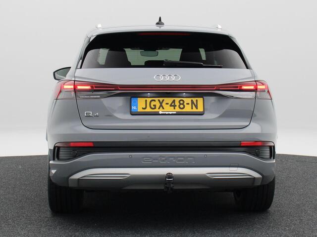 Audi Q4 e-tron 45 S-line 82 kWh 286 Pk | Head Up | Stoelverwarming | Adaptive Cruise | Memorie | Trekhaak | CarPlay | 20 Inch | 34.962 Km !!