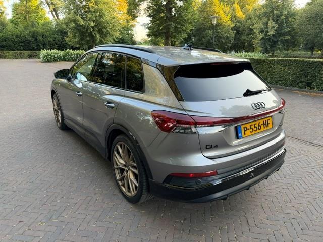 Audi Q4 e-tron 40 Launch Edition S Competition 77kWh/Trekhaak/Camera/Fabrieksgarantie