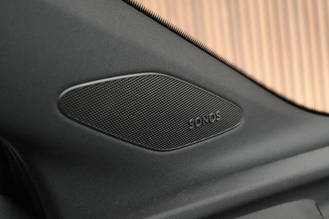 Audi Q4 e-tron 40 204pk Launch edition S Competition 77 kWh Panoramadak Trekhaak Leder ACC Sonos HUD Matrix Camera Memory Navigatie S-Line