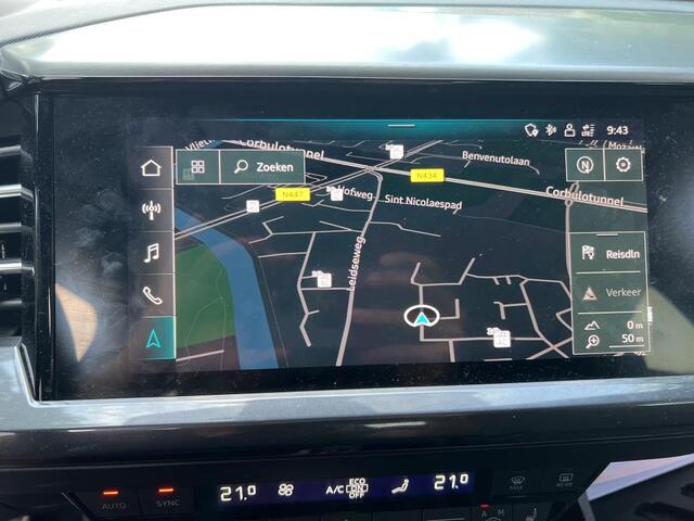 Audi Q4 e-tron 40 S-Line 77 kWh / AUTOMAAT/ WARMTEPOMP/ DIGITAL DASH/ ALCANTARA&LEDER/ CLIMATE/ STOELVERWARMING/ CRUISE/ NAVI