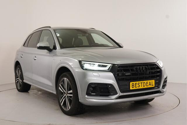 Audi Q5 55 TFSI e quattro Competition | S-Line | Panorama |