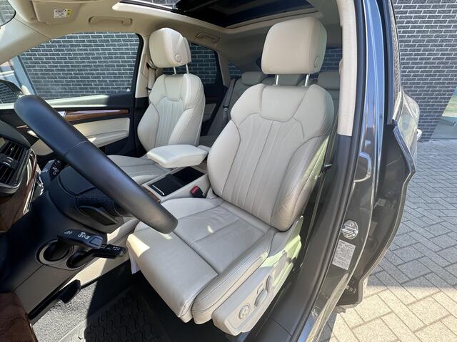 Audi Q5 Sportback 55 TFSI e S edition | Luchtvering | Panoramadak | Head-up | 360 Camera
