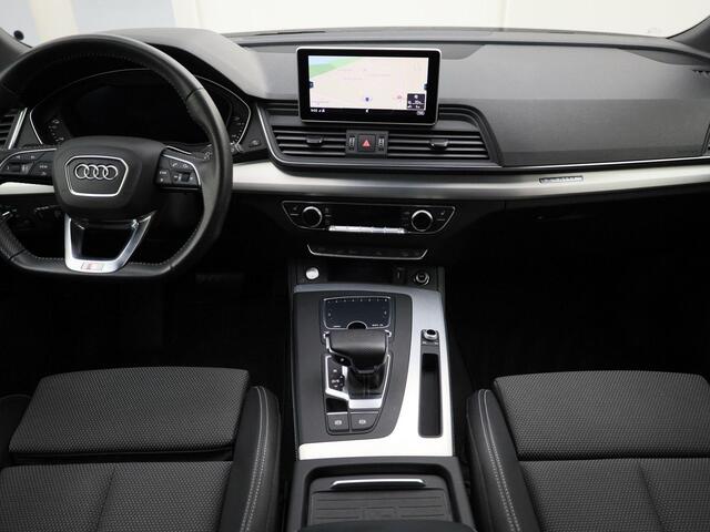 Audi Q5 50 TFSIe 220kW/299PK quattro S Line · Drive select · Trekhaak · Stoelverwarming ·