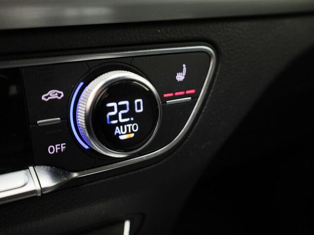 Audi Q5 50 TFSIe 220kW/299PK quattro S Line · Drive select · Trekhaak · Stoelverwarming ·