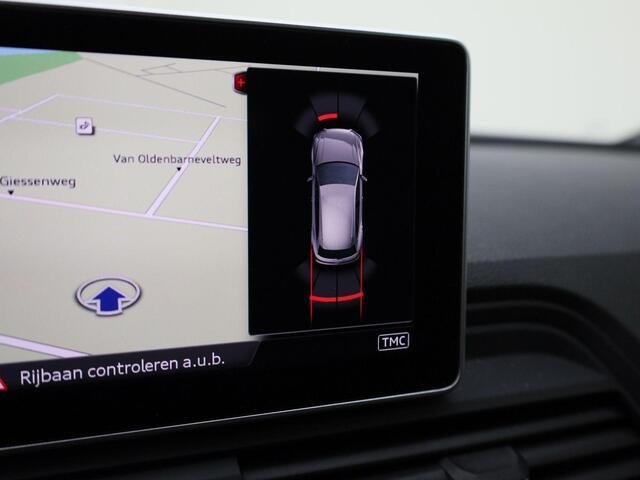 Audi Q5 50 TFSIe 220kW/299PK quattro S Line · Drive select · Trekhaak · Stoelverwarming ·