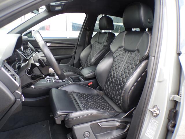 Audi Q5 2.0 TFSI Quattro S-Line Black Edition, Trekhaak / Carplay + Android Auto / 22' Velgen / Full LED / PDC / Stoelverwarming