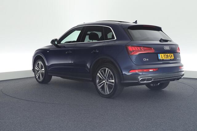 Audi Q5 55 TFSI e 367pk quattro S-Line Competition Keyless B&O 360Camera Leder Stoelverwarming Virtual Cockpit Matrix Led Panoramadak Navigatie