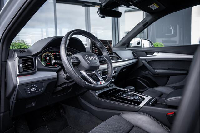 Audi Q5 Sportback 55 TFSI e S edition Competition - Luchtvering | 360 Camera | Elek. Stoelen | ACC | Sfeerverlichting