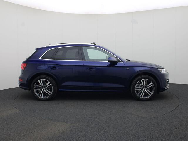 Audi Q5 55 TFSIe 270kW/367PK quattro S Line · Drive select · 360° Camera · Luchtvering