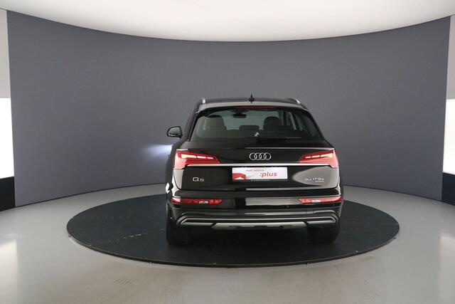 Audi Q5 50 TFSI e Advanced edition | Cruise | Matrix Led | Full Map | Leder | Stoelverwarming | Sportstoelen | Camera | Virtual cockpit |
