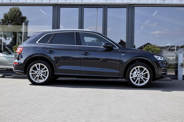 Audi Q5 55 TFSI e S edition