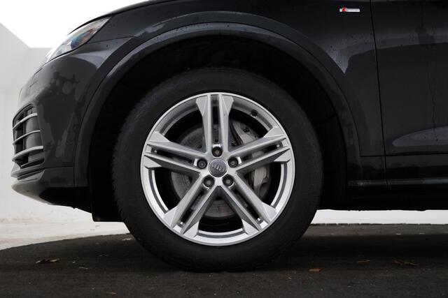 Audi Q5 55 TFSI e quattro Competition S-line, B&O Audio, Panorama, Virtual cockpit, Stoelverwarming,