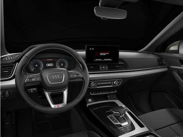 Audi Q5 S edition Competition 50 TFSI e 220 kW / 299 PK SU
