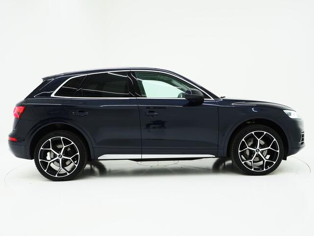 Audi Q5 50 TFSI e Quattro 299PK | Panoramadak | Camera | Virtual | BLIS | DAB | Stoelverwarming | Carplay