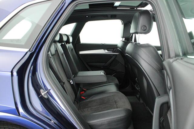 Audi Q5 2.0 TFSI 252pk S-Tronic quattro 2x S-Line Panoramadak Stoelverwarming Virtual Cockpit Navigatie