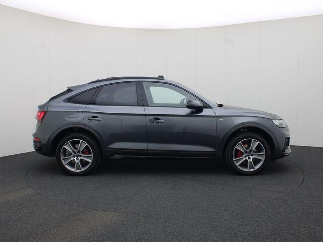 Audi Q5 Sportback 55 TFSIe 270kW/367PK S Line · Panoramadak · Leder · Trekhaak · Garantie tot september 2029 of 100000km.