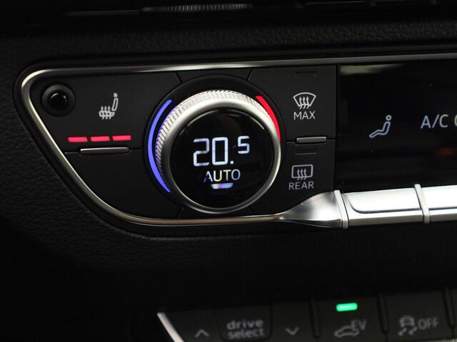 Audi Q5 Sportback 55 TFSIe 270kW/367PK S Line · Panoramadak · Leder · Trekhaak · Garantie tot september 2029 of 100000km.