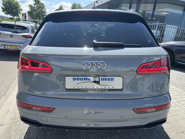 Audi Q5 50 TFSI e Quattro Sport Pano-Dak | Trekhaak | Stoelverw. | Carplay | LED