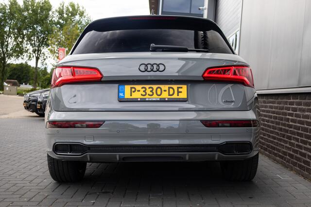 Audi Q5 55 TFSI e 367 pk Quattro S-Edition / Lucht-Vering/ Quantum-Grey/ Matrix-Led/ Keyless/ Virtual/ Sport-Stoelen/ Stoel.Verw/ Trekhaak/ 20'' LMV