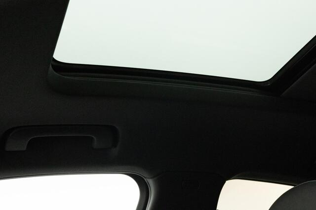 Audi Q5 Sportback 55 TFSI e S edition | Panoramadak | 36 camera | Trekhaak |