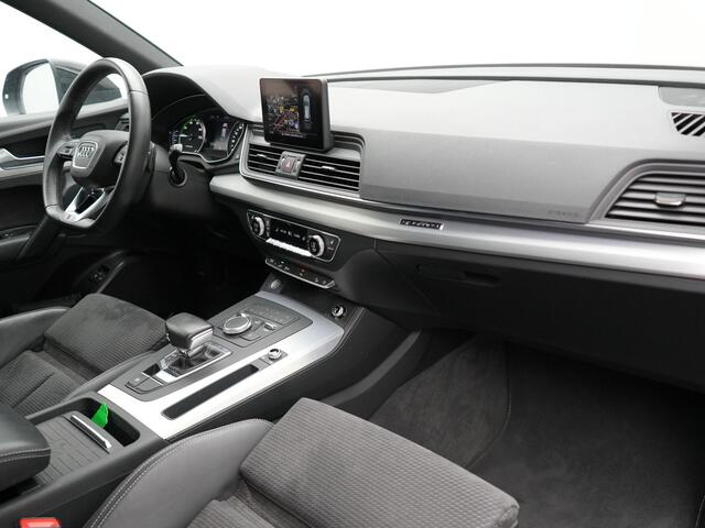 Audi Q5 55 TFSI e Quattro S Line Plug In Hybrid 367pk PHEV | Adaptive Cruise | Alcantara Sportstoelen Massage | 20"L.M | Keyless | DAB | Navi | Stoelverwarming | El. Achterklep |