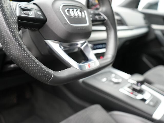 Audi Q5 55 TFSI e Quattro S Line Plug In Hybrid 367pk PHEV | Adaptive Cruise | Alcantara Sportstoelen Massage | 20"L.M | Keyless | DAB | Navi | Stoelverwarming | El. Achterklep |