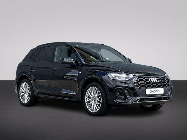 Audi Q5 50 TFSI e S edition 299 pk S-tronic | SOH 99% | Navigatie | Parkeersensoren | Achteruitrijcamera | Autom. airco (3 zones) | Lichtmetalen velgen 20" | S-Line |