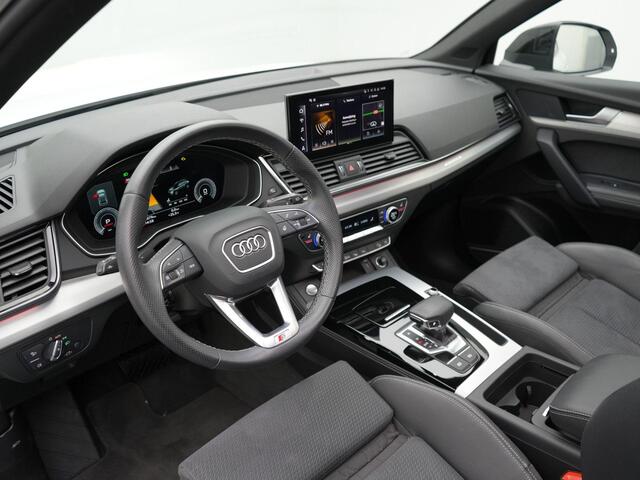 Audi Q5 Sportback 50 TFSI e 299 pk S-tronic quattro S edition Competition | Panoramadak | Matrix LED | Trekhaak | Standkachel | B&O 3D sound | 21 inch