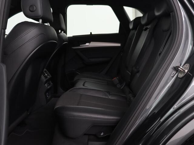 Audi Q5 50 TFSIe quattro S edition | B&O 3D Sound | Stoelverwarming | Carplay | Virtual Cockpit | Sportstoelen | Navigatie Plus | Full LED | Half leder | Parkeerhulp | Keyless | 20'' lichtmetalen velgen | S Line