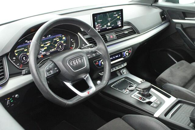 Audi Q5 55 TFSI e 367pk quattro Competition Trekhaak 360Camera Keyless Head-Up Virtual Cockpit Stoelverwarming Panoramadak