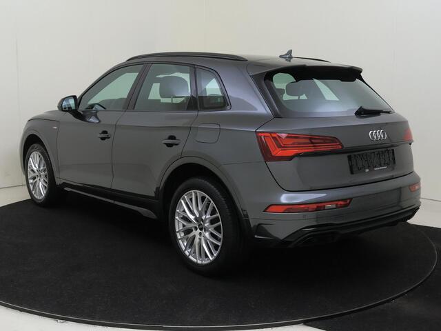 Audi Q5 50 TFSI e S edition | Trekhaak | Bang & Olufsen | Keyless | Navigatie Plus | Parkeerassistent | Virtual cockpit Plus | Stoel- en stuurwielverwarming |