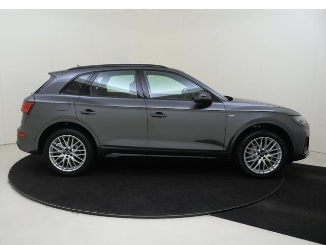 Audi Q5 50 TFSI e S edition | Trekhaak | Bang & Olufsen | Keyless | Navigatie Plus | Parkeerassistent | Virtual cockpit Plus | Stoel- en stuurwielverwarming |