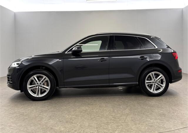 Audi Q5 55 TFSI e Quattro S-line 327PK Camera LED Virtual ACC Clima Navi 20"LMV PDC