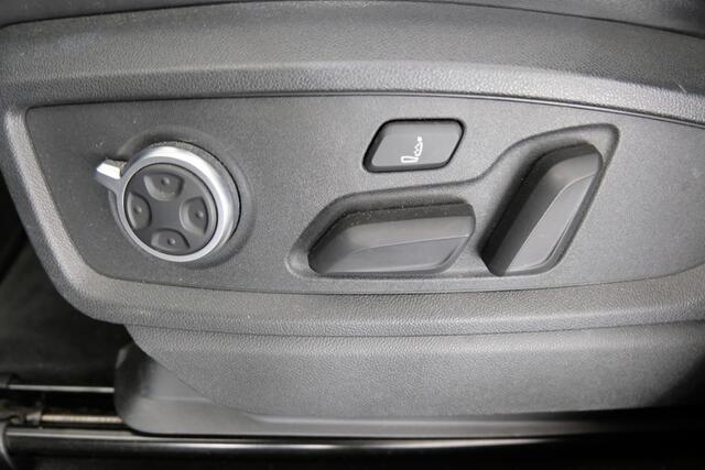 Audi Q5 2.0 TFSI quattro Sport S Line Black Edition | PANO | ELEK. KLEP | RUIT INTERIEUR |