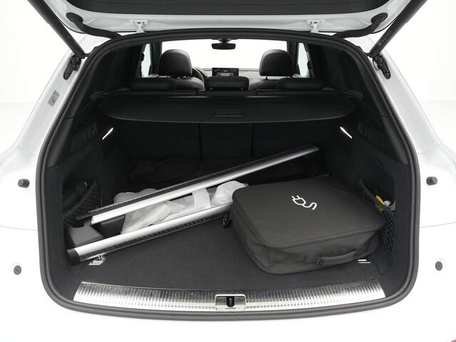 Audi Q5 50 TFSI e S-Line edition Panorama Alcantara Stoelverwarming Acc 69
