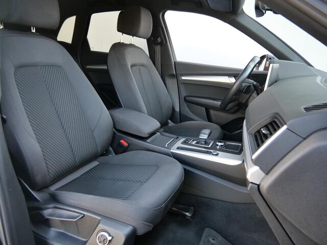Audi Q5 50 TFSI e 300pk quattro Pro Line Automaat Luchtvering / Camera / Adaptive cruise / Stoelverwarming