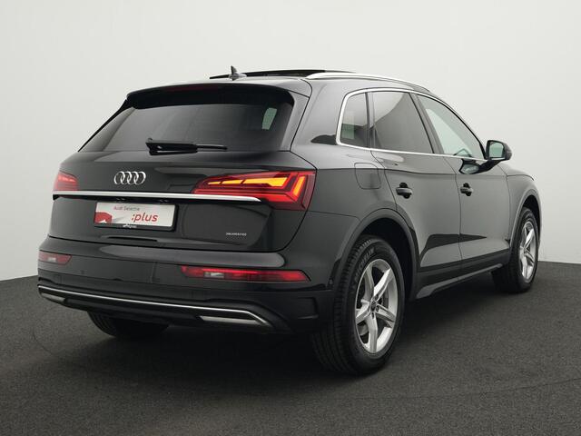 Audi Q5 50 TFSI e 299 pk S-tronic Advanced edition | Panoramadak | Trekhaak | Achteruitrijcamera | Navigatie | Stoelverwarming