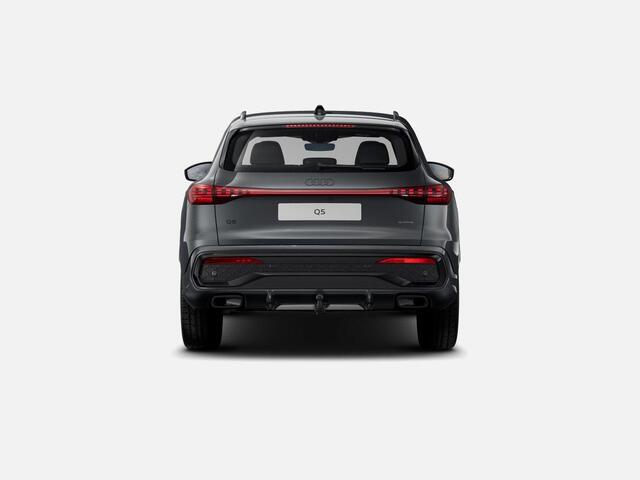 Audi Q5 e-hybrid quattro S edition Competition 367 PK · 20" LM Velgen · Techniekpakket plus · Trekhaak elek. wegklapbaar
